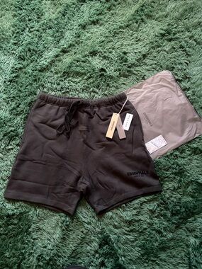 Fear Of God Essentials Stretch Limo Shorts